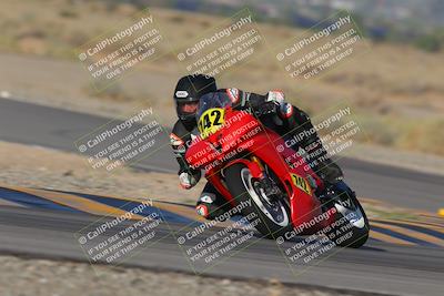 media/Sep-09-2023-SoCal Trackdays (Sat) [[6f49351c42]]/Turn 15 (745am)/